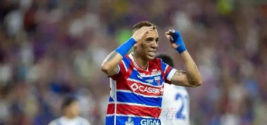 记者:加克波想去皇萨等豪门 不排除冬窗转会离队 记者:加克波想去皇萨等豪门 不排除冬窗转会离队